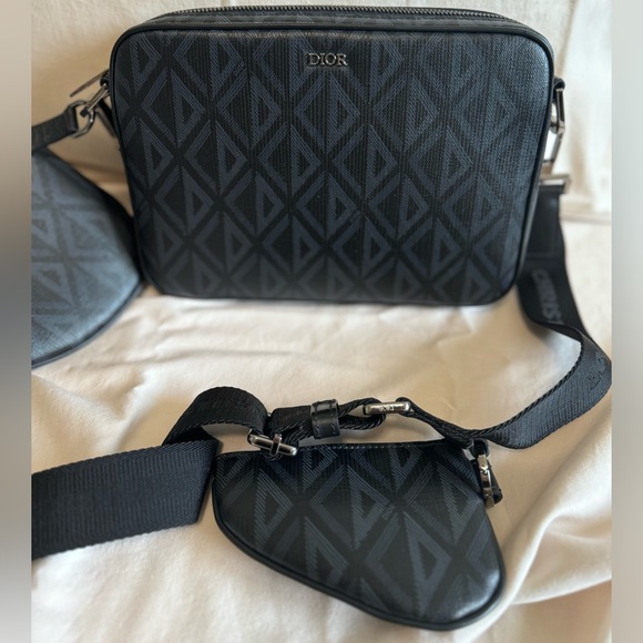 ❤️‍🔥SOLD❤️‍🔥DIOR 2023 Saddle Triple Pouch Diamond Pattern Crossbody Unisex Bag - Picture 15 of 17